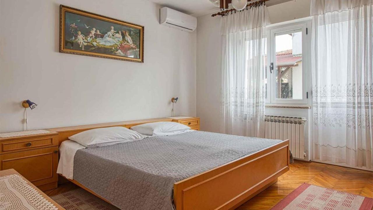 Room Mario Ровінь Екстер'єр фото